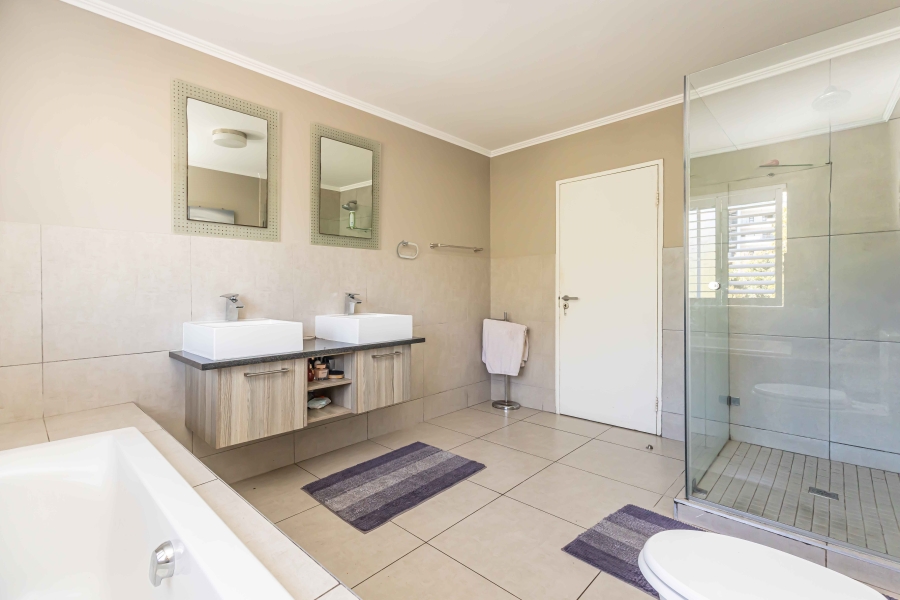 3 Bedroom Property for Sale in Century City Western Cape